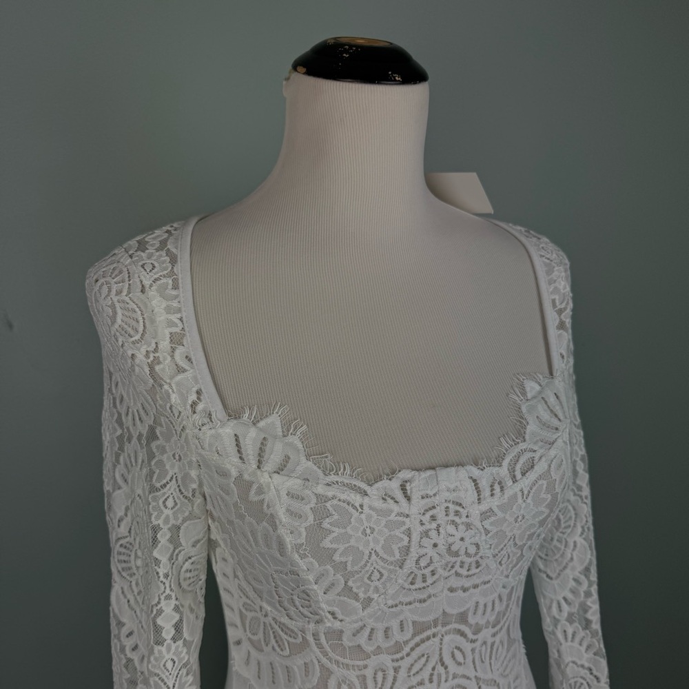 White Lace Sheer Bodysuit - Picture 2 of 7